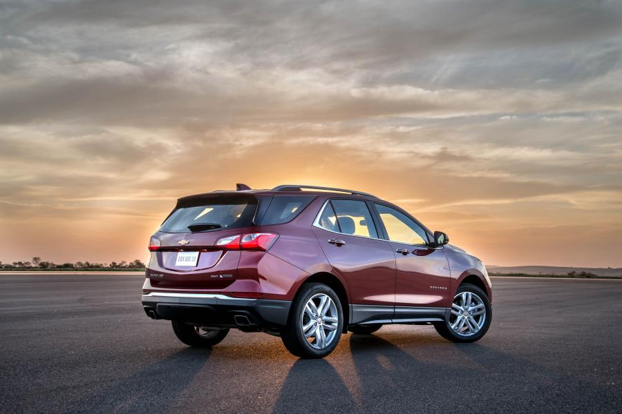  Chevrolet Equinox Premier 2017 года  (LA) (фото 7 из 24)